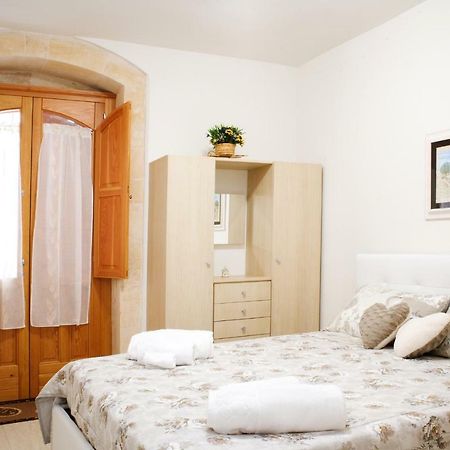 Rosa Holiday Home Syracuse Ngoại thất bức ảnh